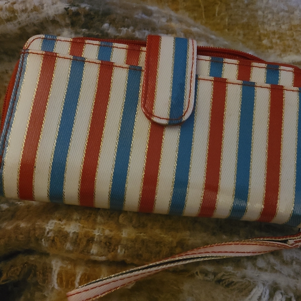 Mundi big fat wallet